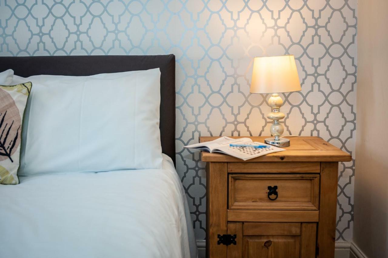 Waterview Deluxe Apartments 배로우인퍼니스 외부 사진